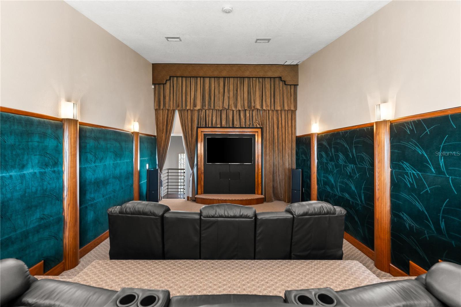 520 BELLE ISLE AVE, BELLEAIR BEACH, FL, 33786