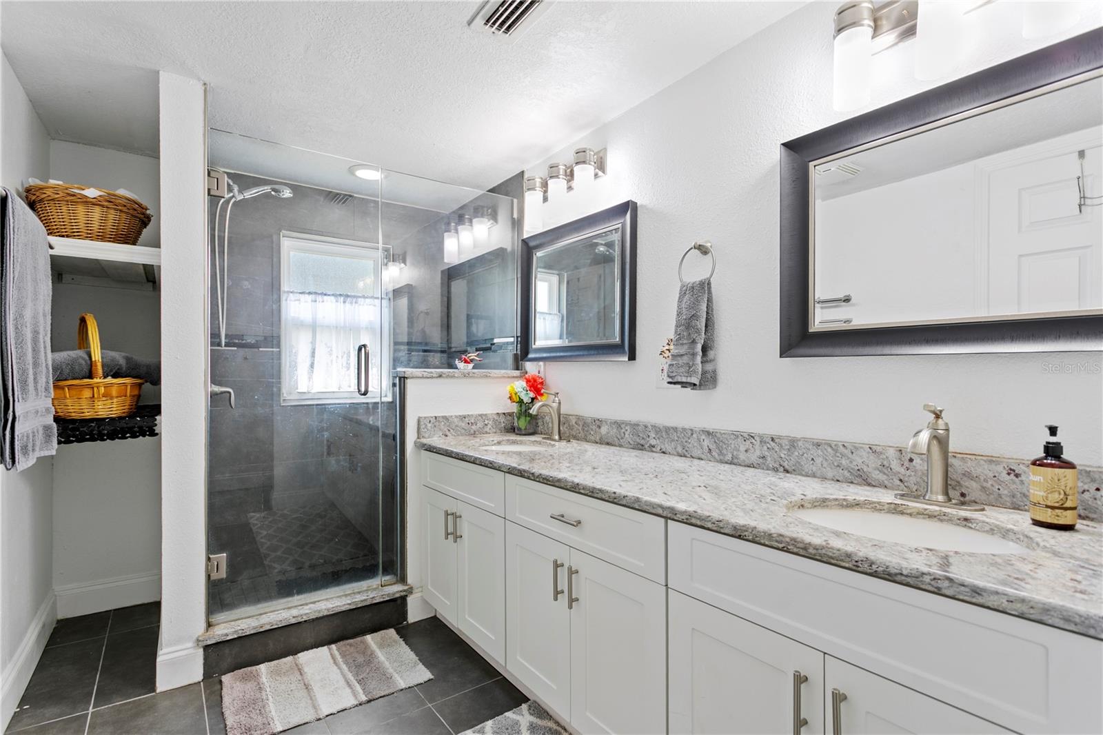 3822 W EUCLID AVE, TAMPA, FL, 33629