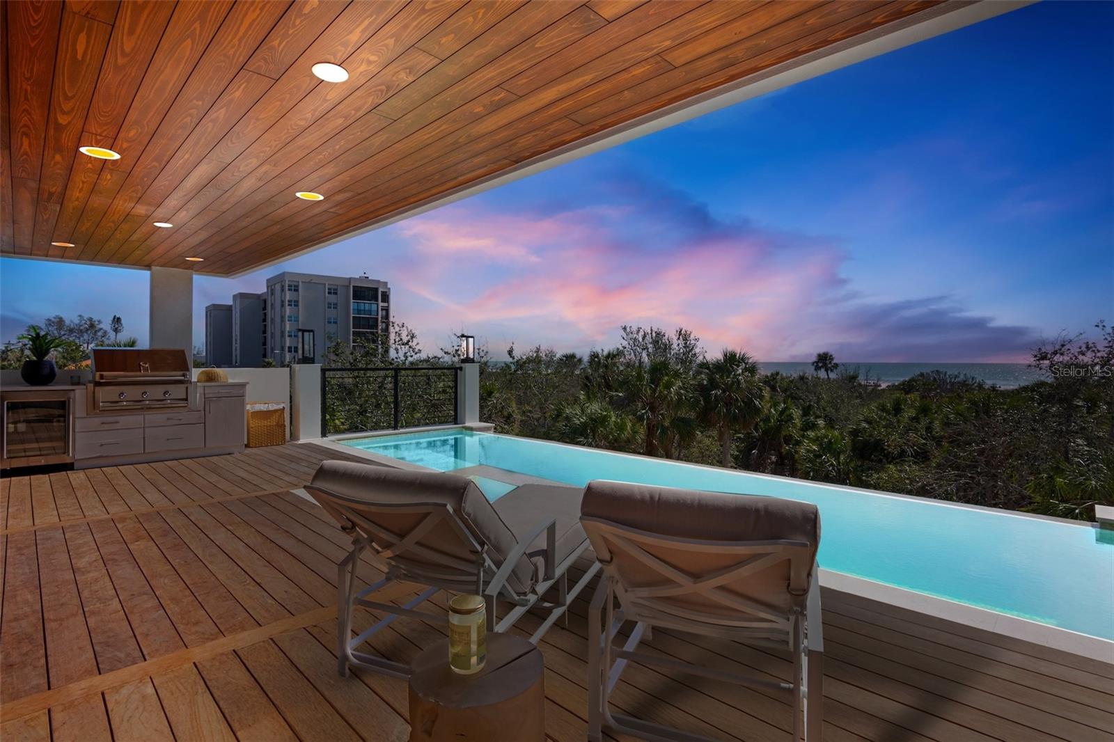 322 BEACH RD, SARASOTA, FL, 34242