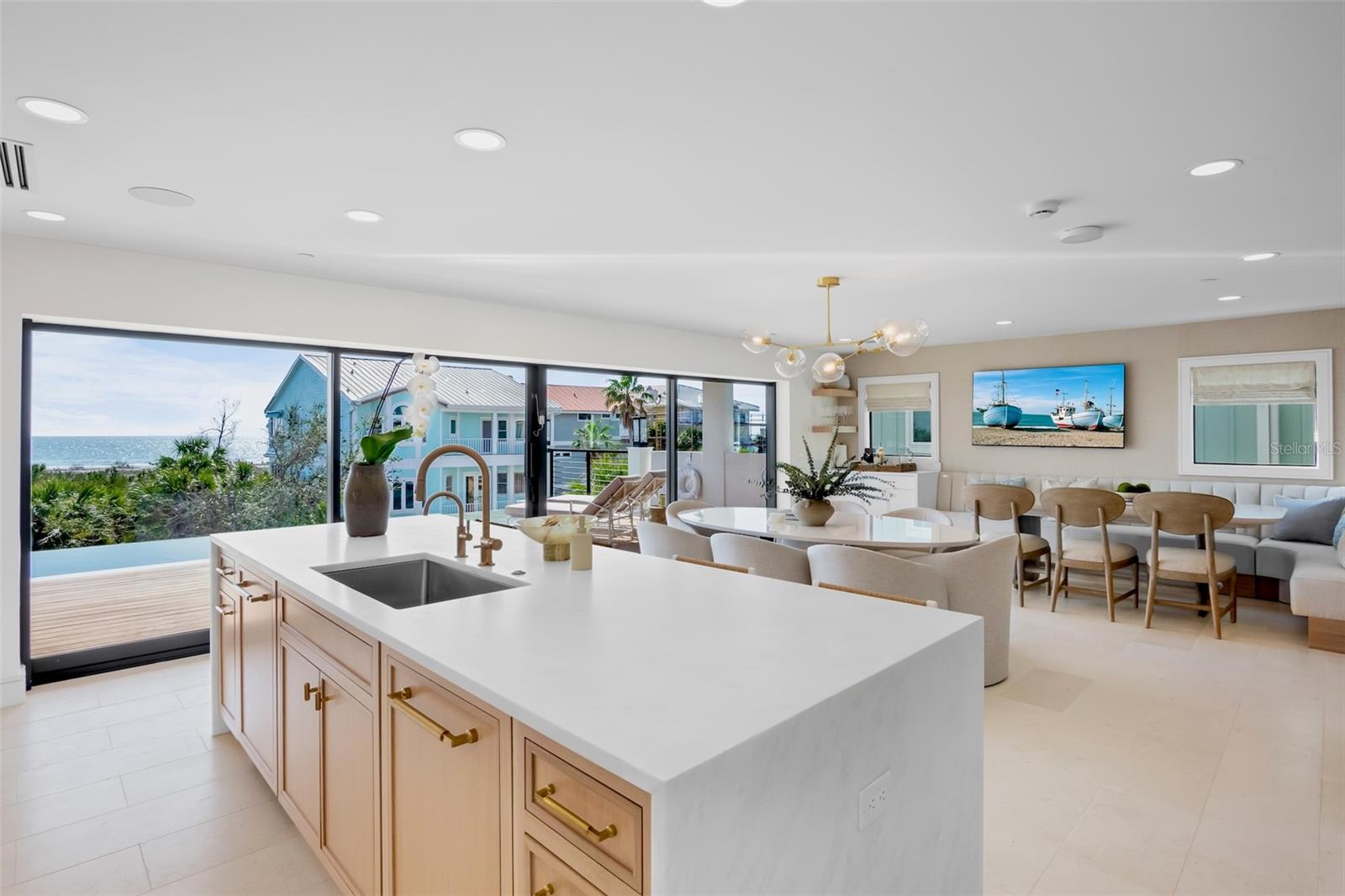 322 BEACH RD, SARASOTA, FL, 34242