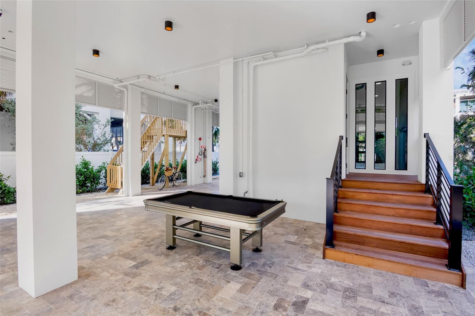 322 BEACH RD, SARASOTA, FL, 34242
