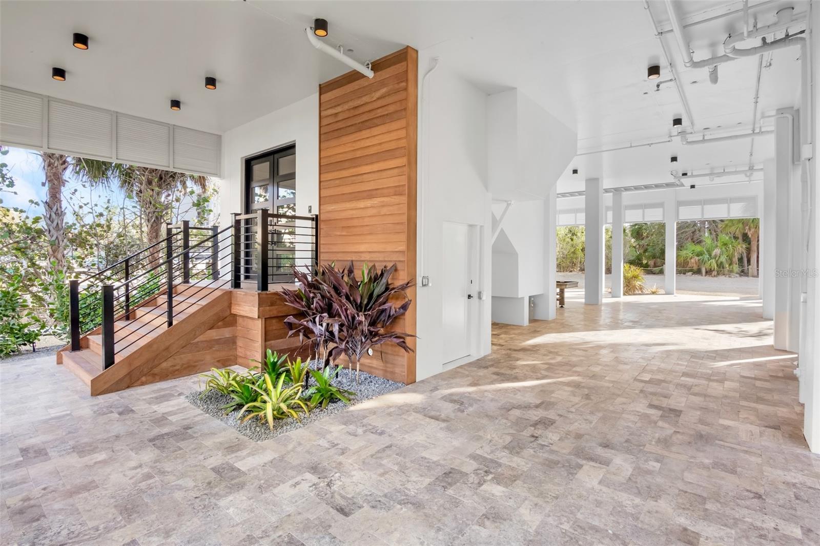 322 BEACH RD, SARASOTA, FL, 34242