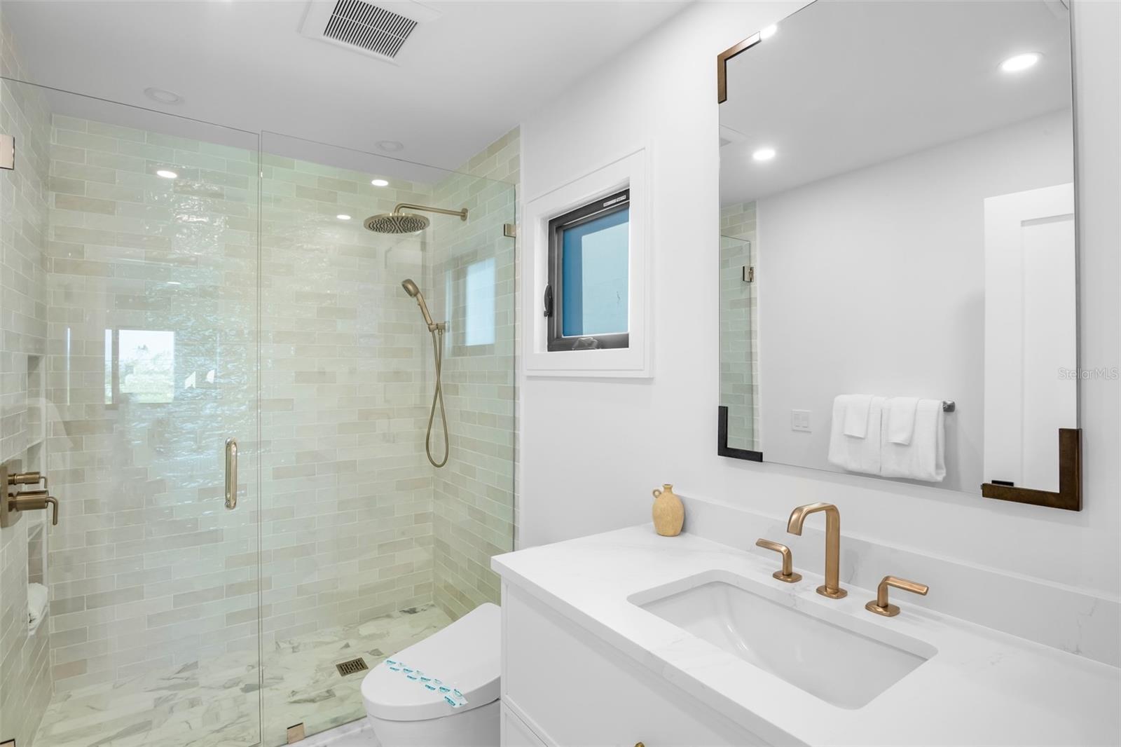 322 BEACH RD, SARASOTA, FL, 34242