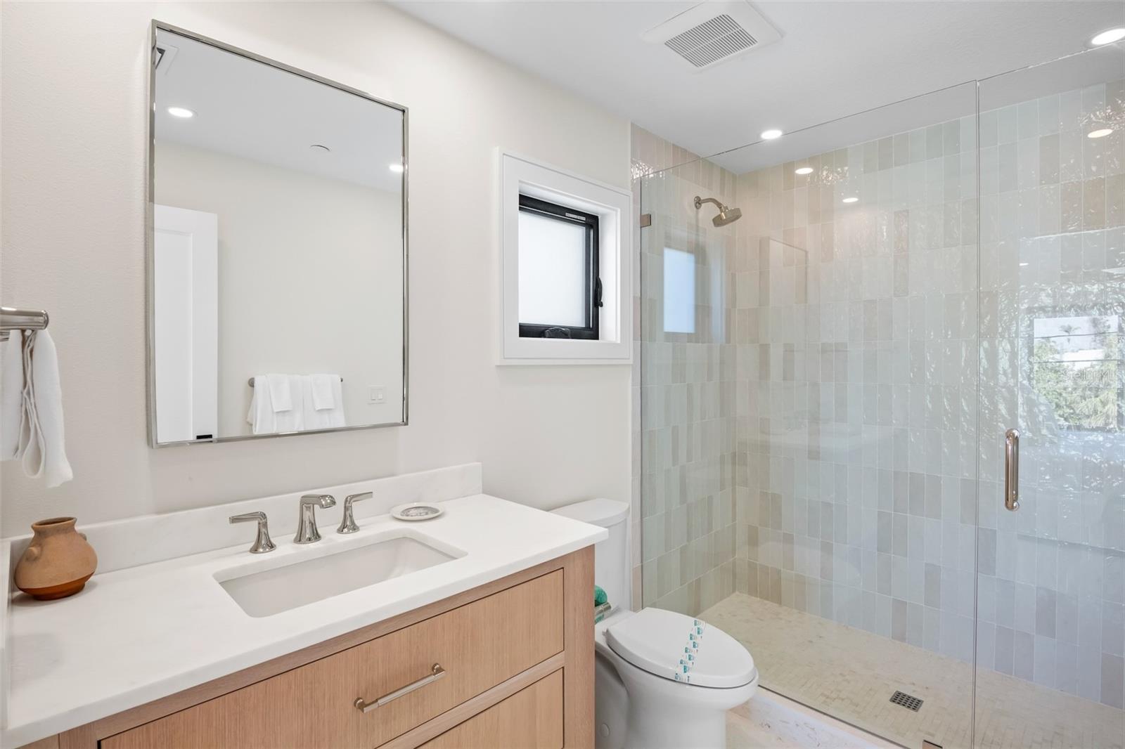 322 BEACH RD, SARASOTA, FL, 34242