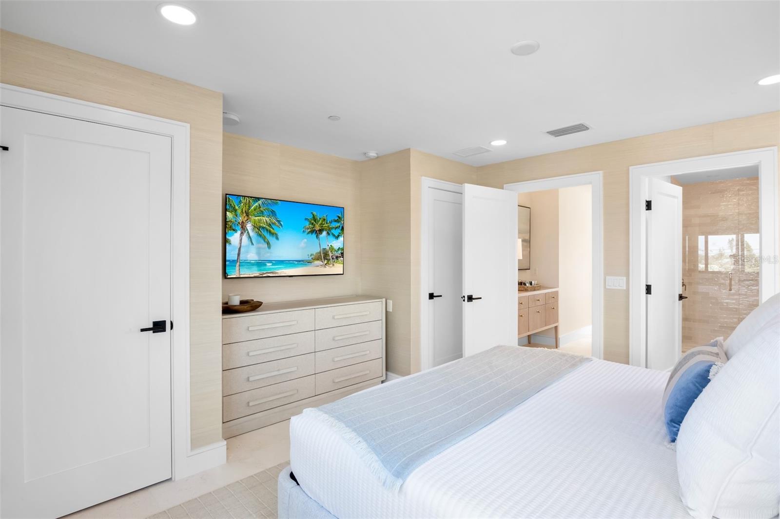 322 BEACH RD, SARASOTA, FL, 34242