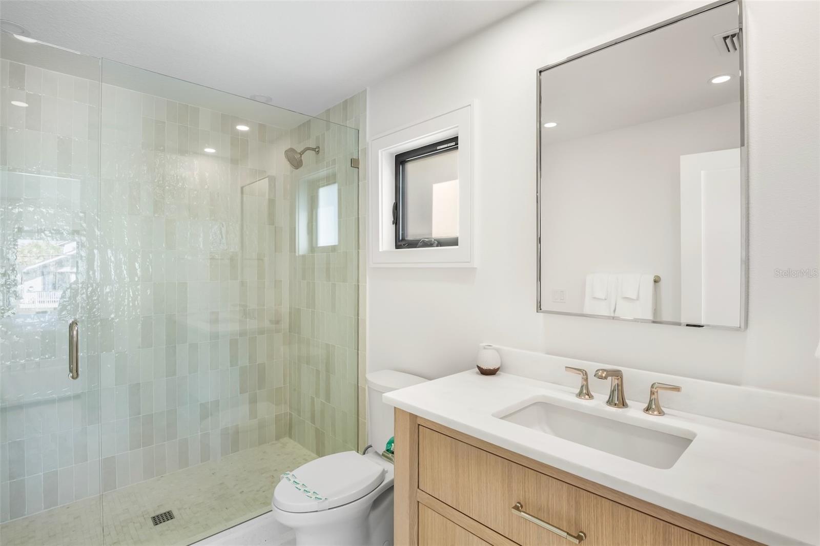 322 BEACH RD, SARASOTA, FL, 34242