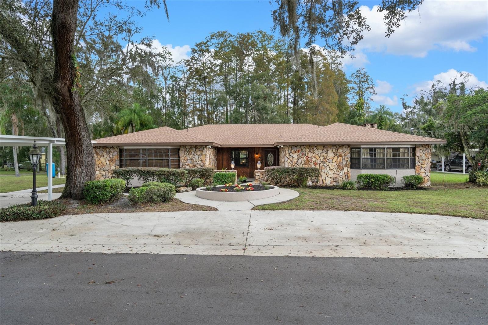 19019 3RD ST NE, LUTZ, FL, 33549