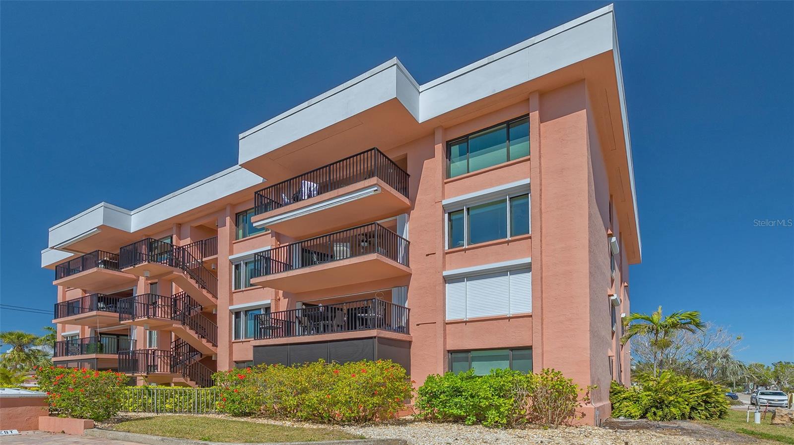 131 GARFIELD DR #4D, SARASOTA, FL, 34236