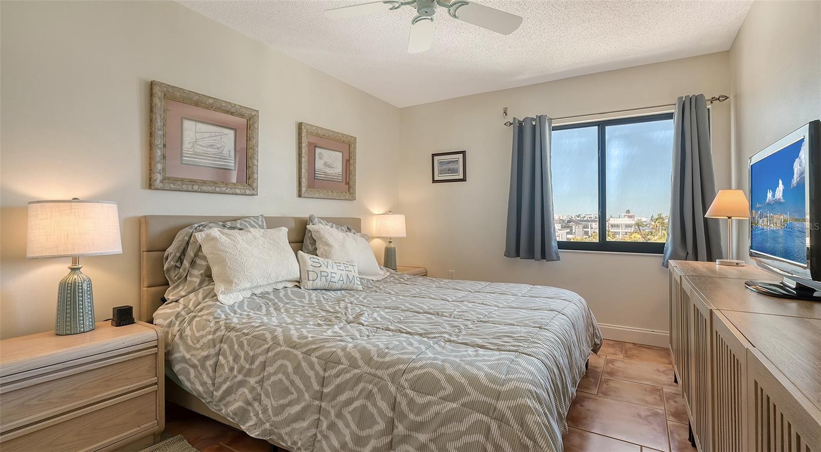 131 GARFIELD DR #4D, SARASOTA, FL, 34236
