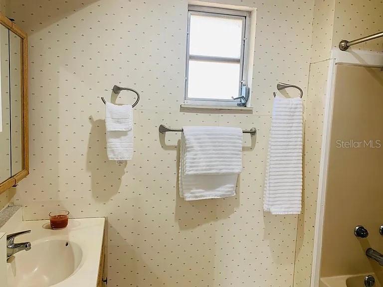 4904 E RIVER HILLS DR, TAMPA, FL, 33617