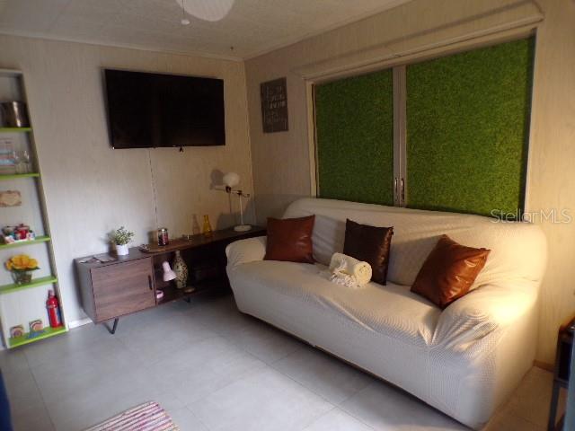 4904 E RIVER HILLS DR, TAMPA, FL, 33617