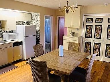 4904 E RIVER HILLS DR, TAMPA, FL, 33617