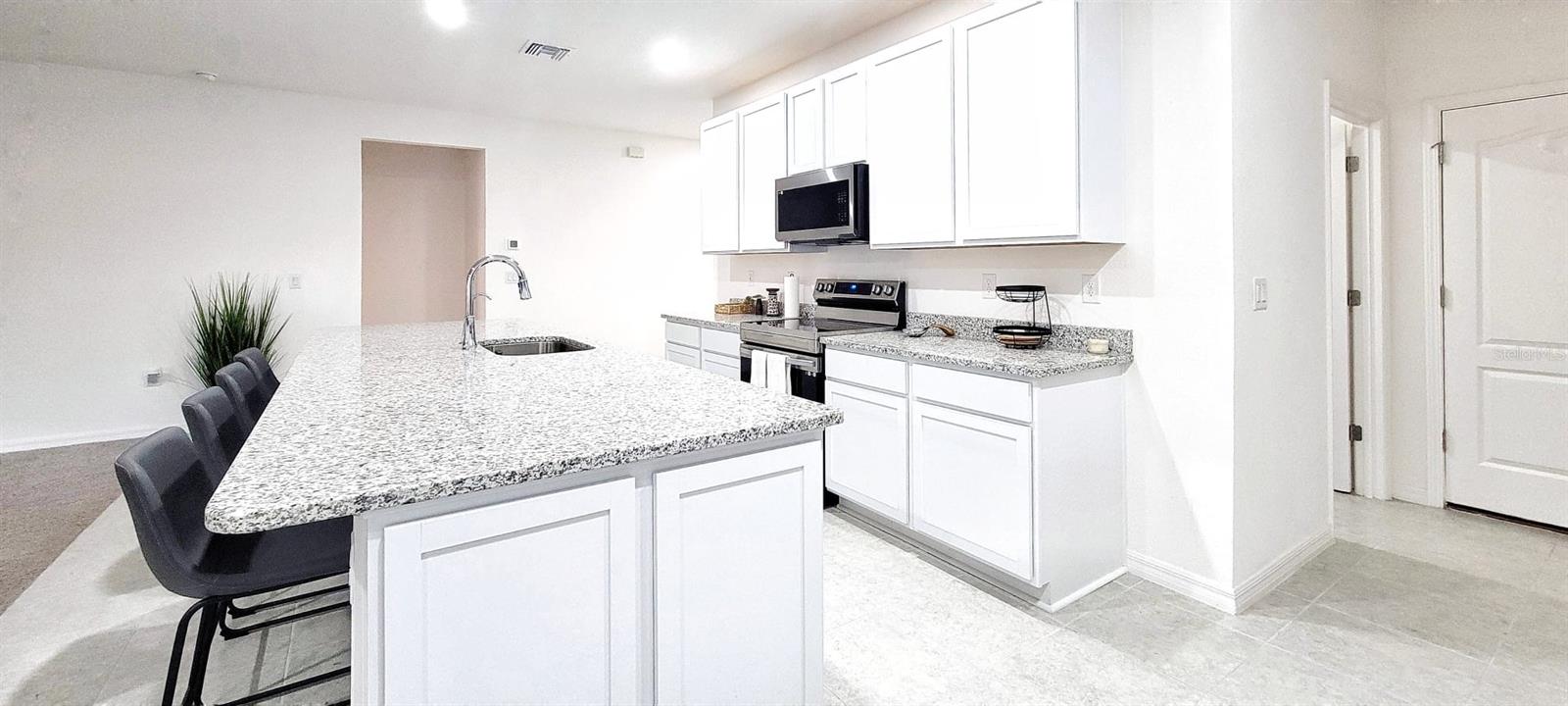 24392 NW 23RD LN, NEWBERRY, FL, 32669