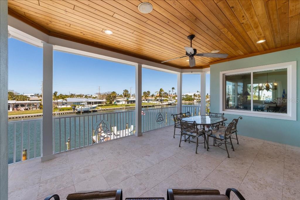 TB8362062 Property Photo