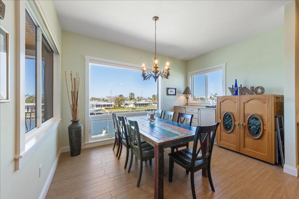 TB8362062 Property Photo