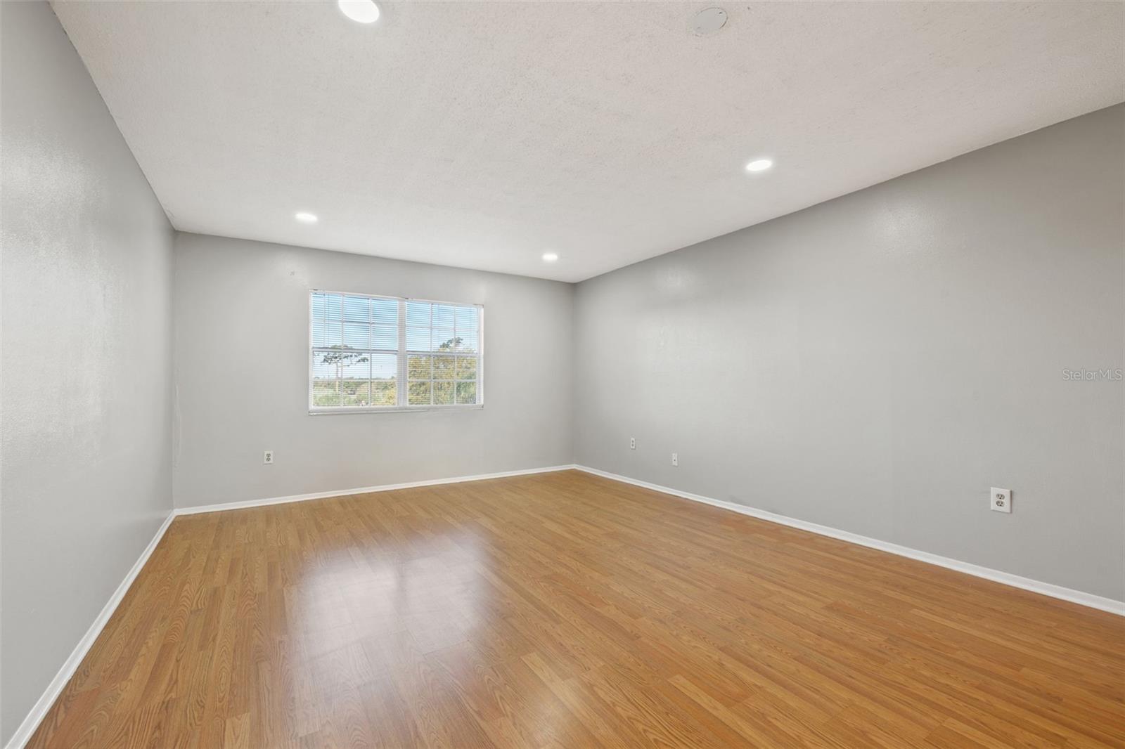 1706 BELLEAIR FOREST DR #318, BELLEAIR, FL, 33756