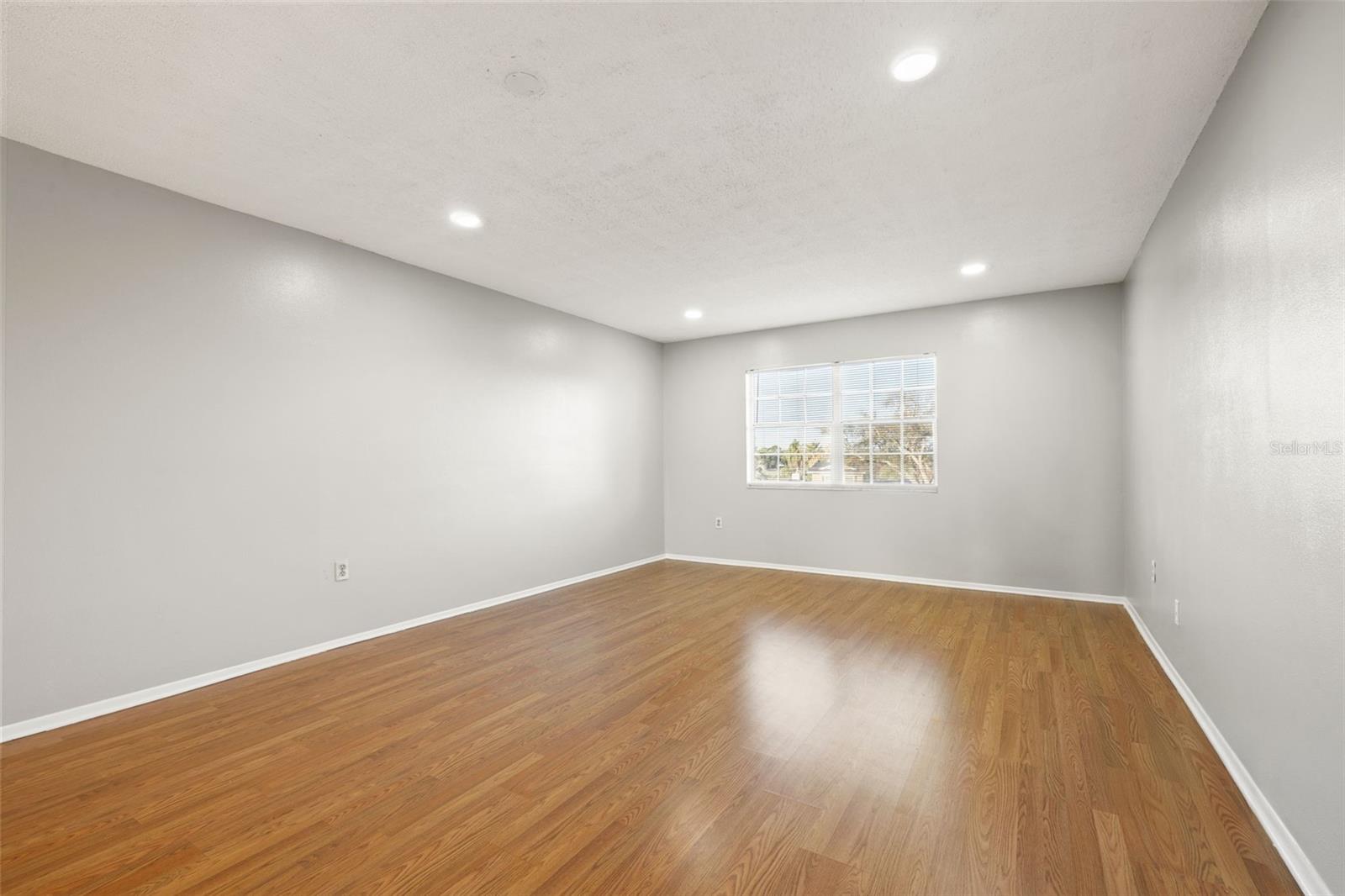 1706 BELLEAIR FOREST DR #318, BELLEAIR, FL, 33756