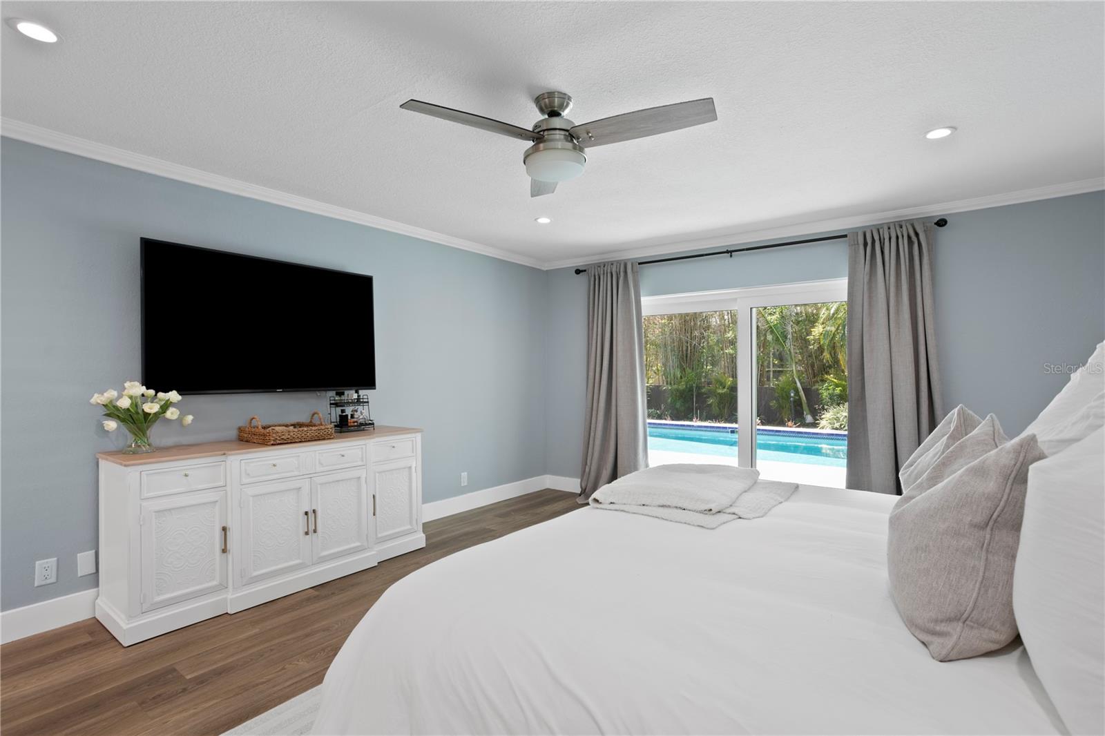6001 LEELAND ST S, ST PETERSBURG, FL, 33715