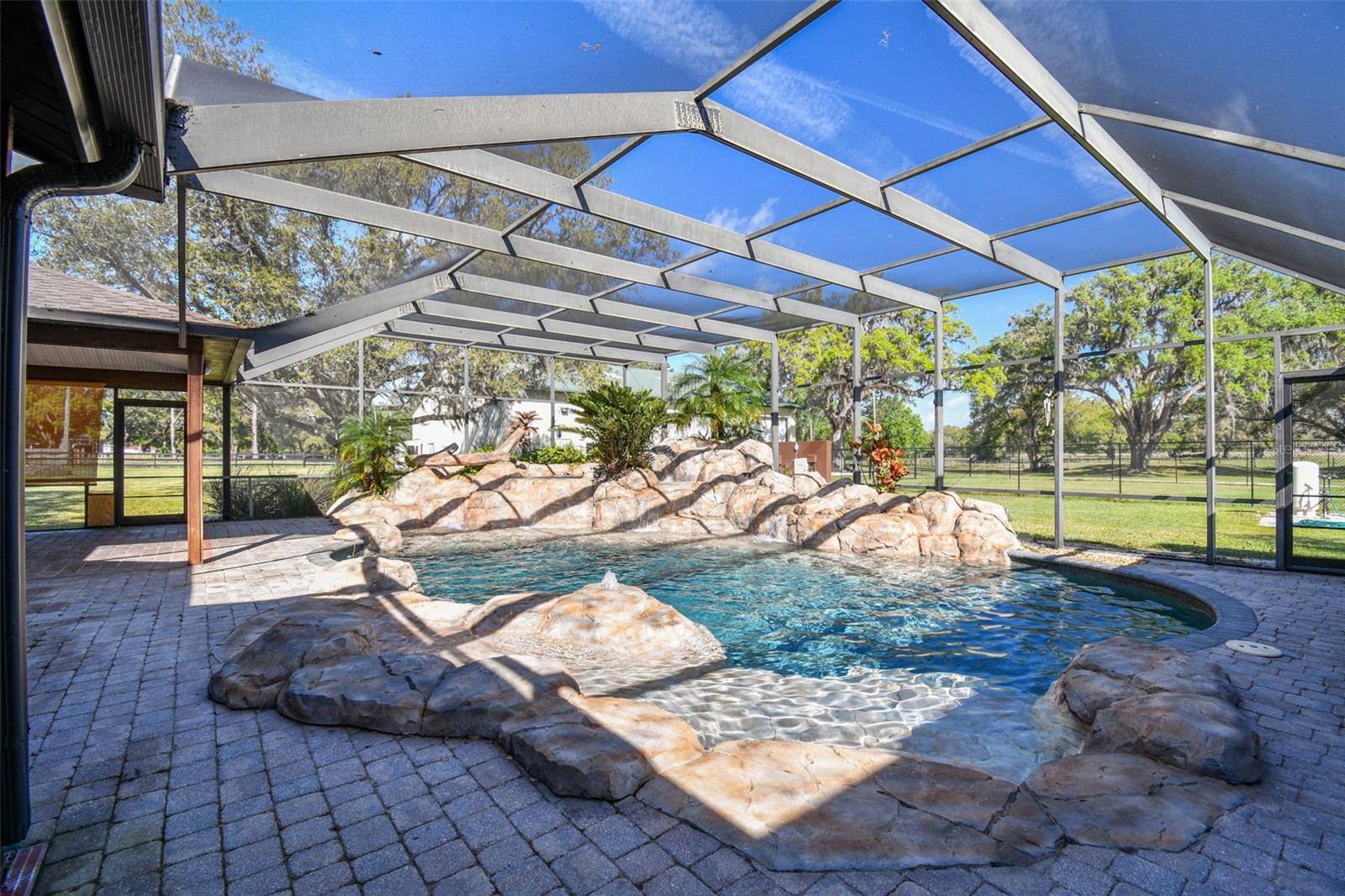27547 MILLER RD, DADE CITY, FL, 33525