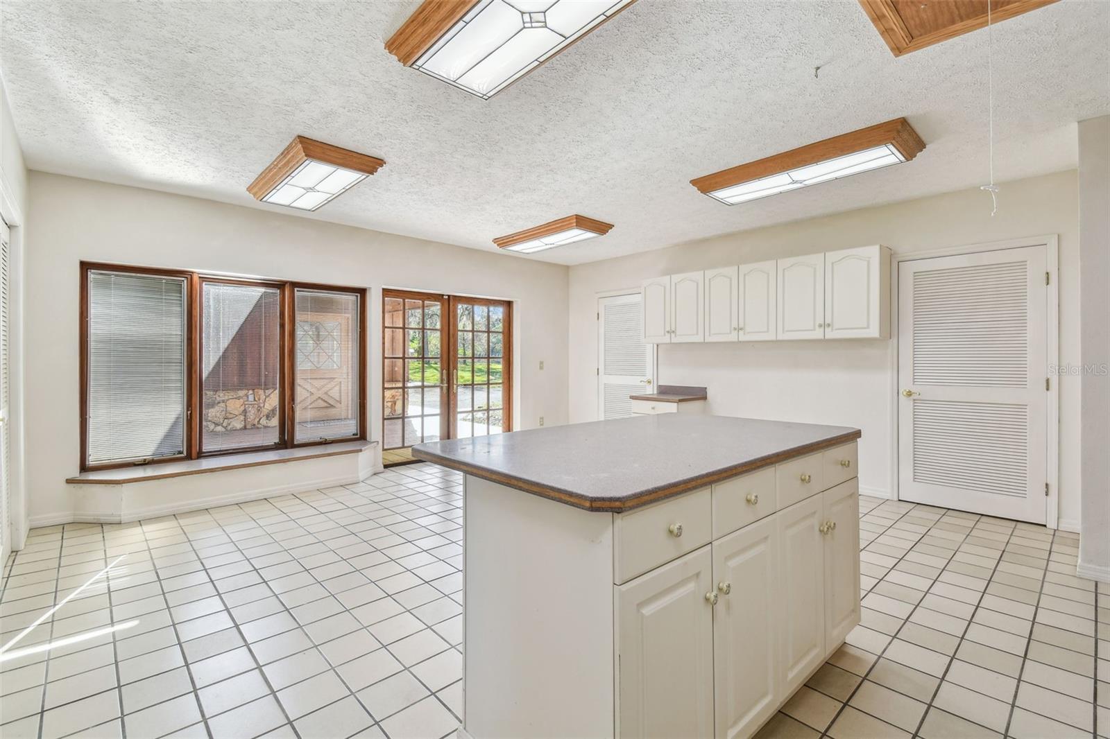 27547 MILLER RD, DADE CITY, FL, 33525