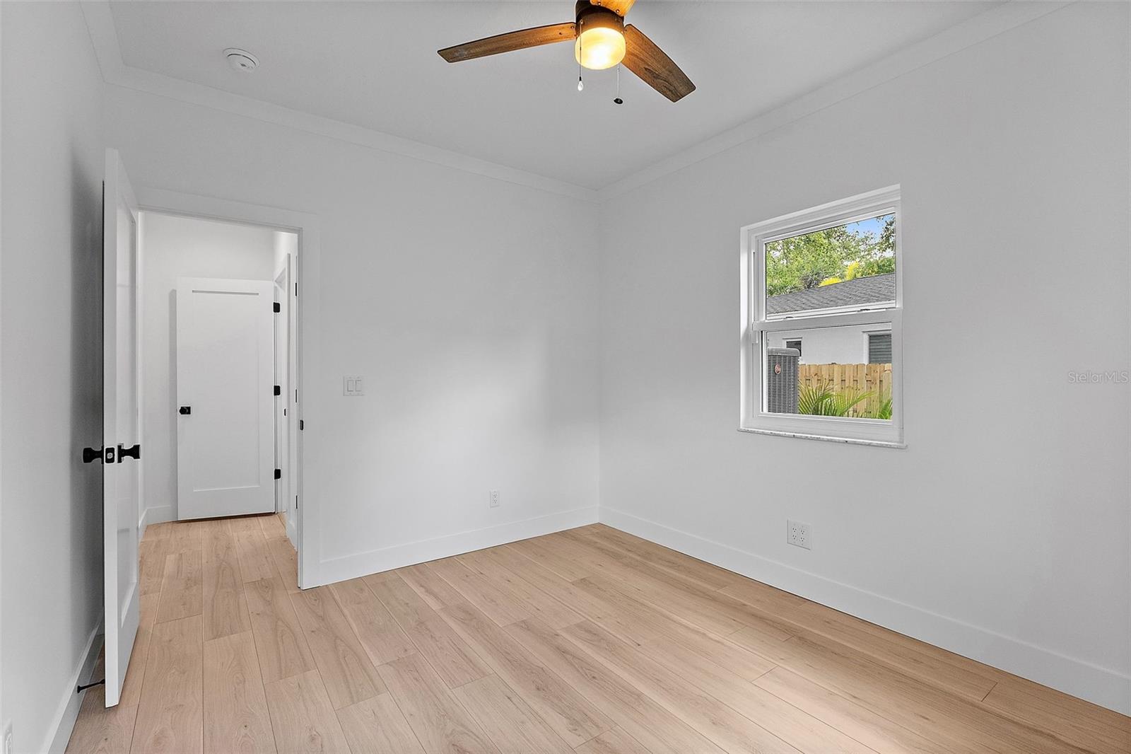 3520 POPLAR ST NE, ST PETERSBURG, FL, 33704