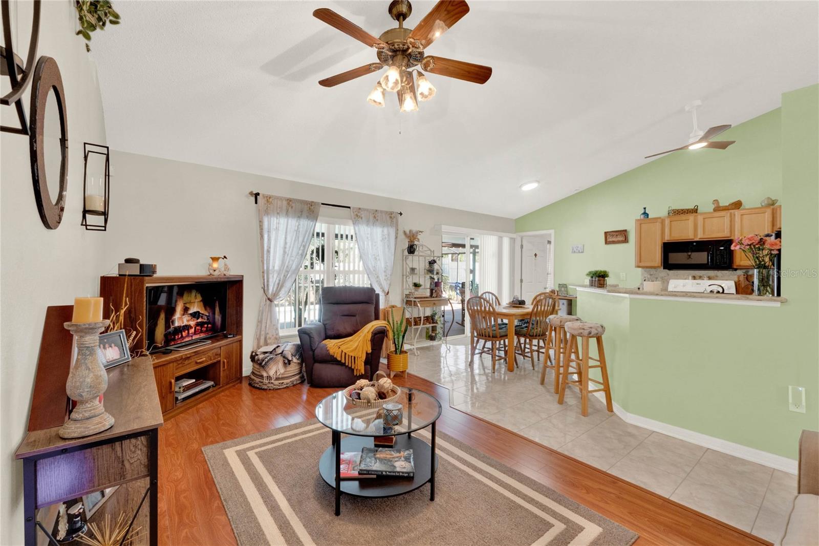 1116 JAYHIL DR, MINNEOLA, FL, 34715