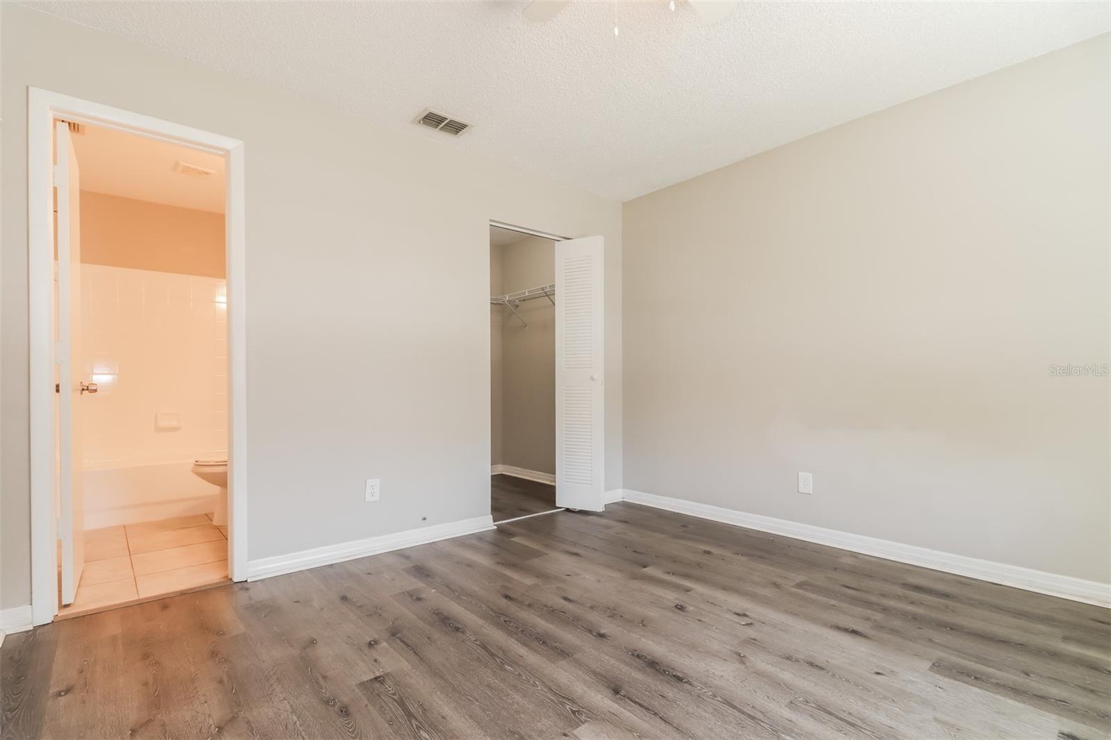 2004 HUDSON CT, OLDSMAR, FL, 34677