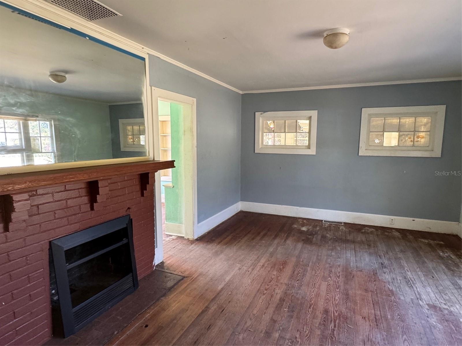 171 CENTRAL AVE, SAN MATEO, FL, 32187