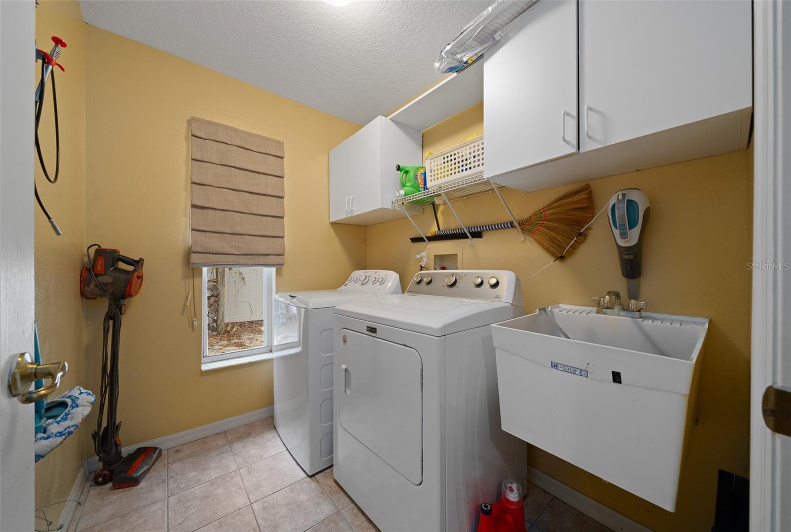 11298 FURLEY AVE, WEEKI WACHEE, FL, 34613