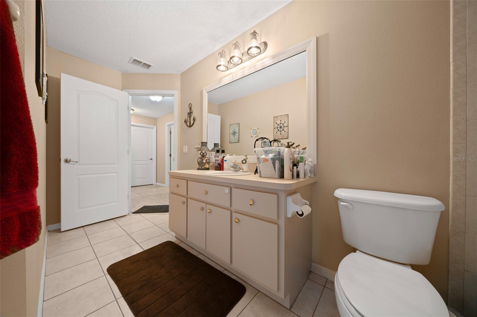 11298 FURLEY AVE, WEEKI WACHEE, FL, 34613