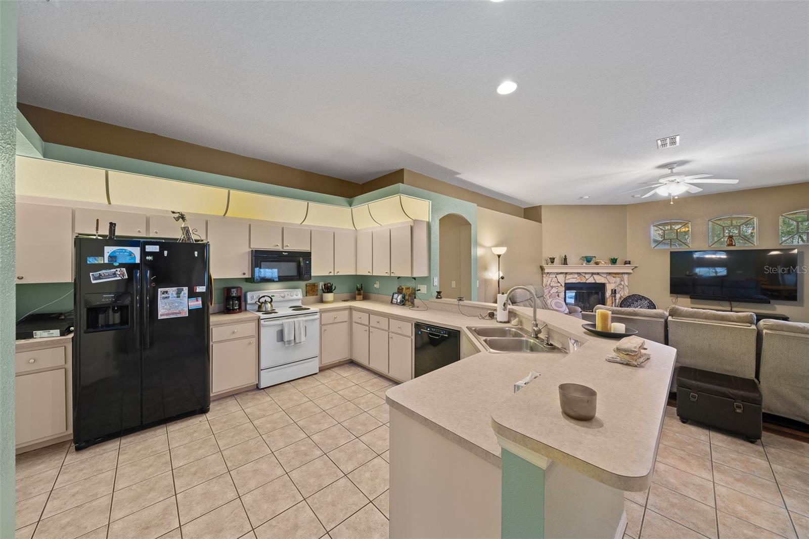 11298 FURLEY AVE, WEEKI WACHEE, FL, 34613