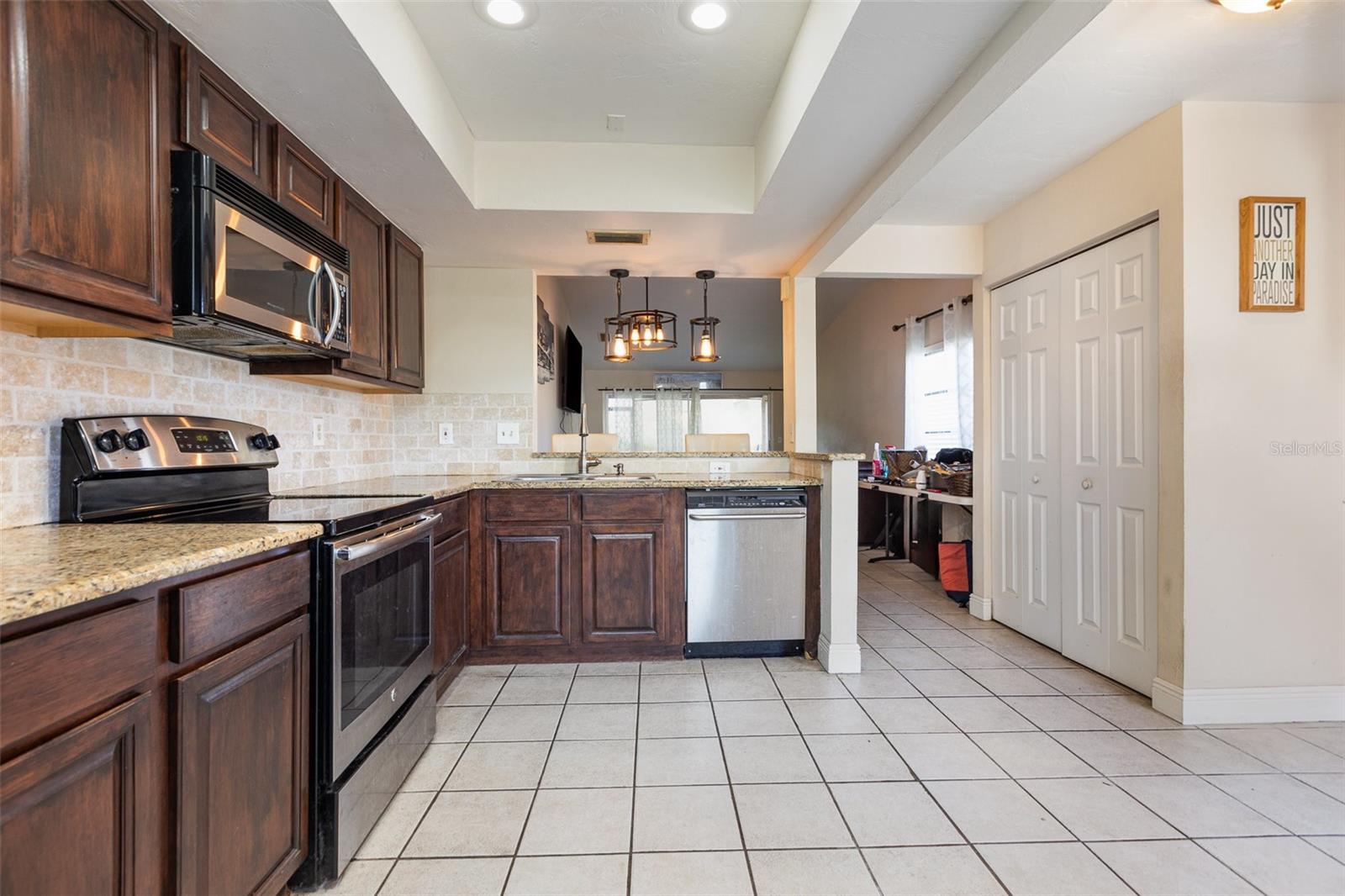 5753 SUMMER SIDE LN #8A, SARASOTA, FL, 34231