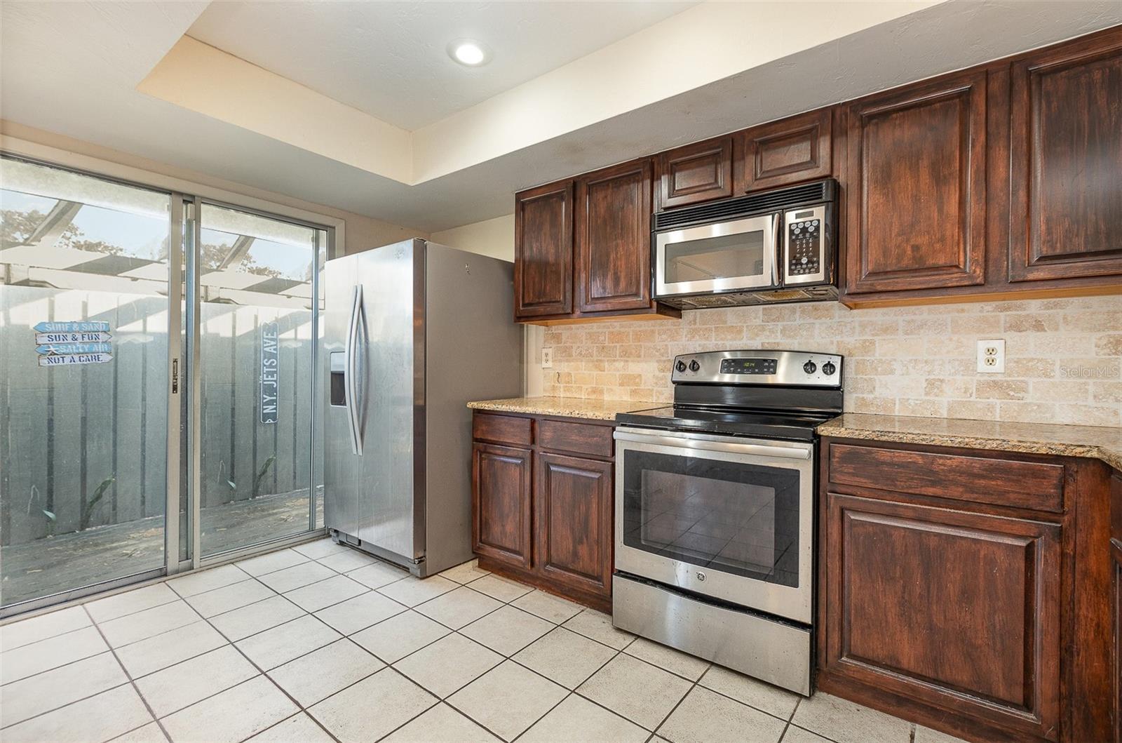 5753 SUMMER SIDE LN #8A, SARASOTA, FL, 34231