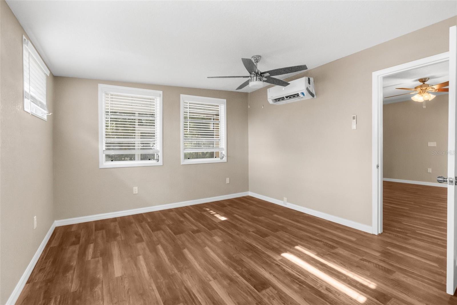 7083 DEVLIN ST, WEEKI WACHEE, FL, 34613