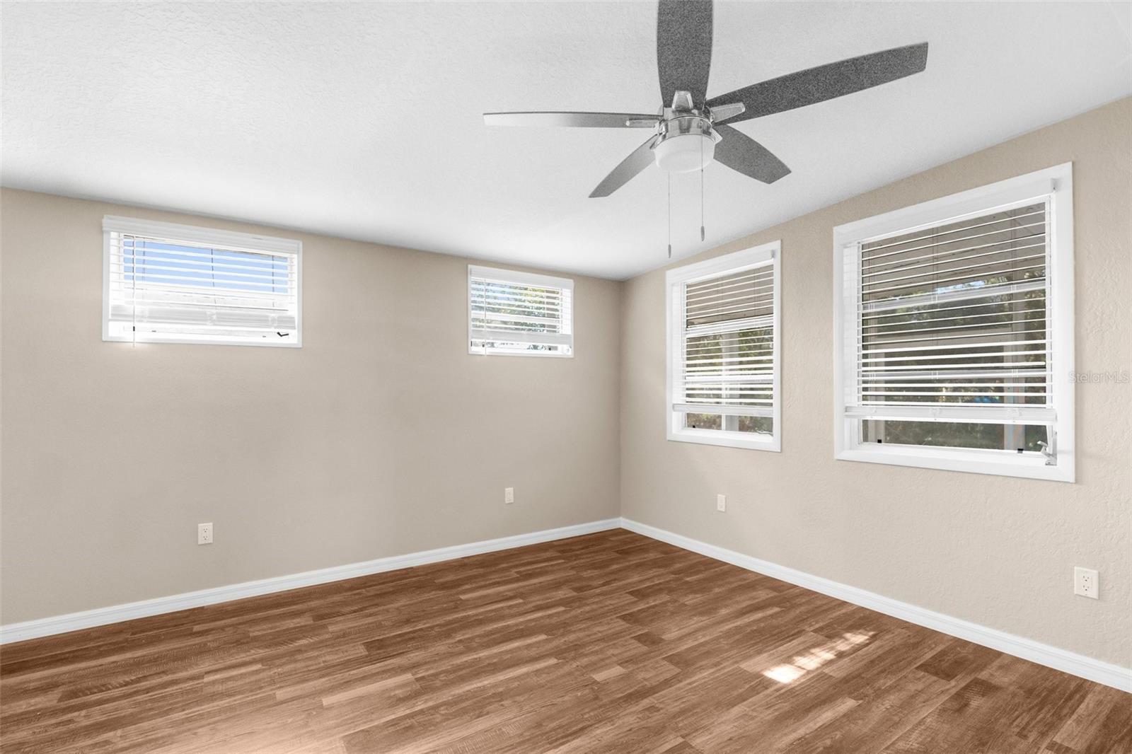 7083 DEVLIN ST, WEEKI WACHEE, FL, 34613