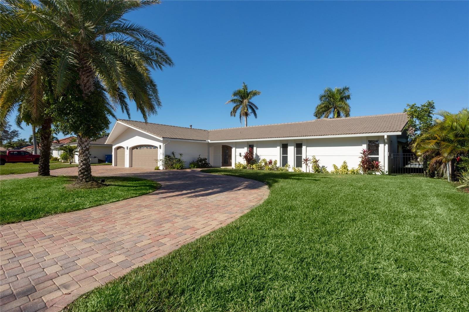 1991 ILLINOIS AVE NE, ST PETERSBURG, FL, 33703