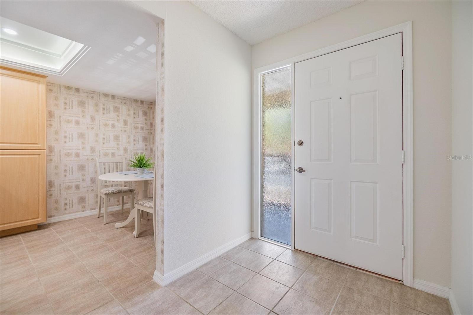 2020 LAKEVIEW DR #202, CLEARWATER, FL, 33763
