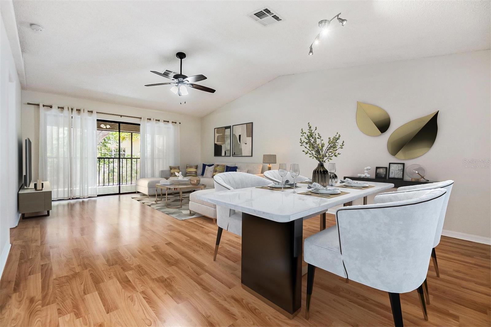 2020 LAKEVIEW DR #202, CLEARWATER, FL, 33763