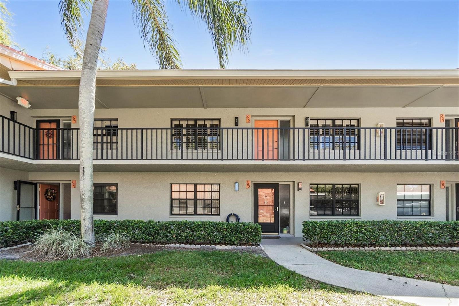 2020 LAKEVIEW DR #202, CLEARWATER, FL, 33763
