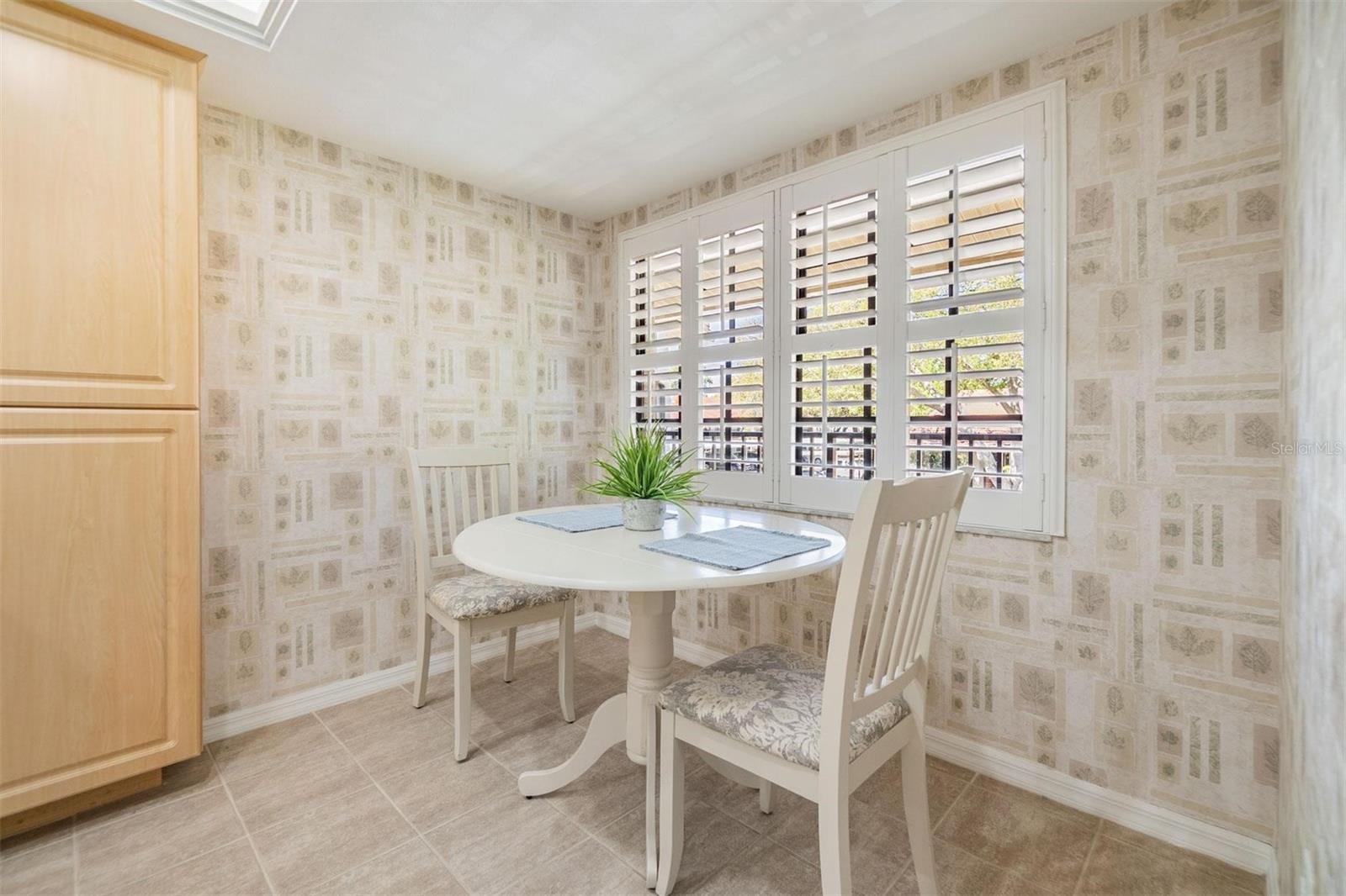 2020 LAKEVIEW DR #202, CLEARWATER, FL, 33763
