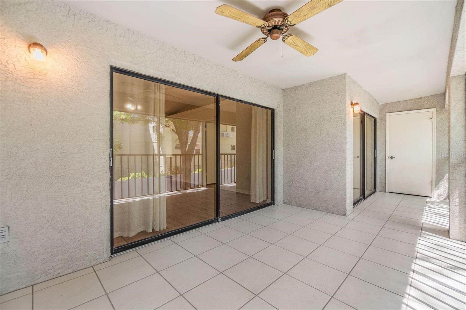 2020 LAKEVIEW DR #202, CLEARWATER, FL, 33763