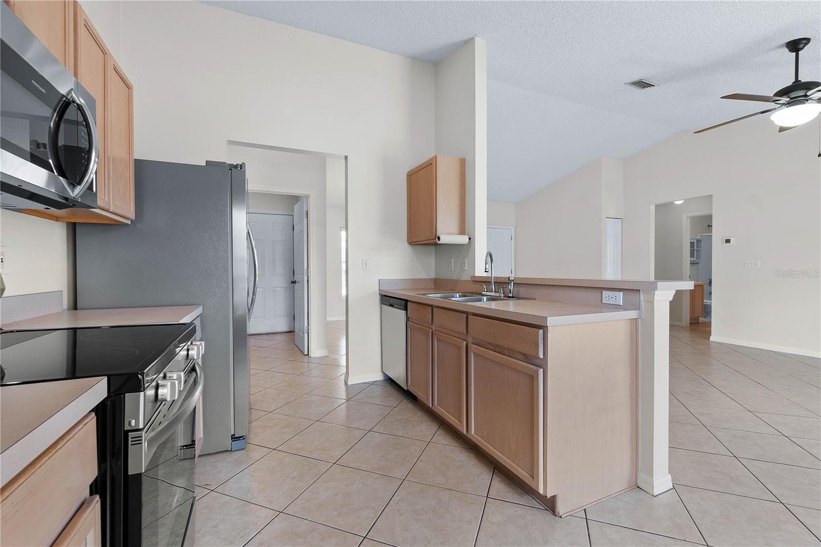 31 PILLAR LN, PALM COAST, FL, 32164