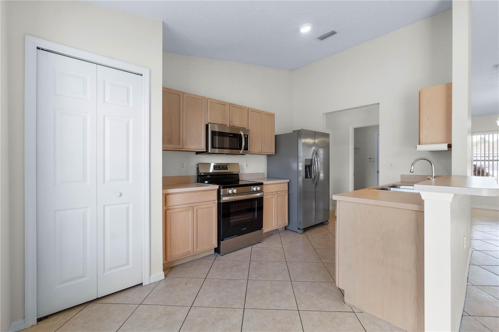 31 PILLAR LN, PALM COAST, FL, 32164
