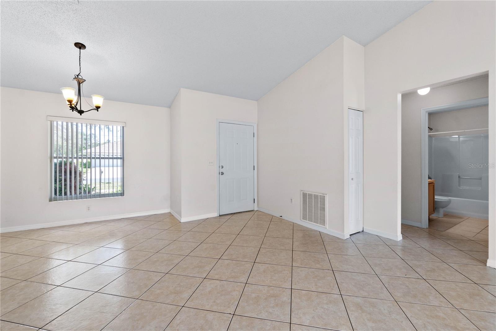 31 PILLAR LN, PALM COAST, FL, 32164