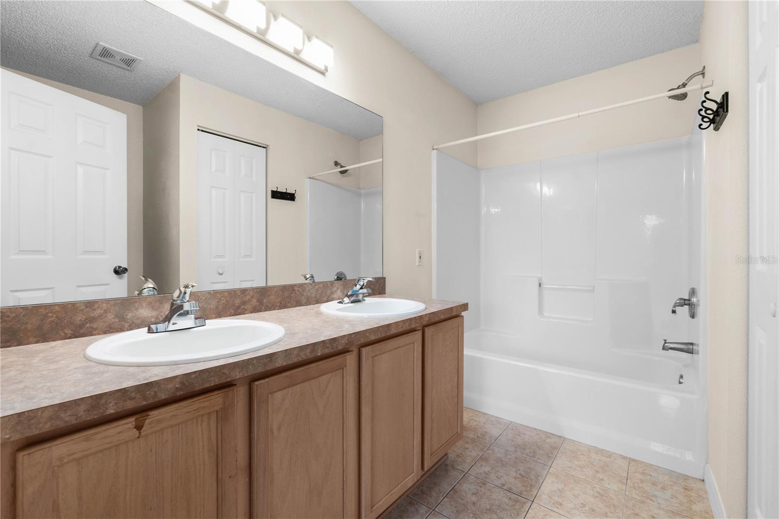 31 PILLAR LN, PALM COAST, FL, 32164