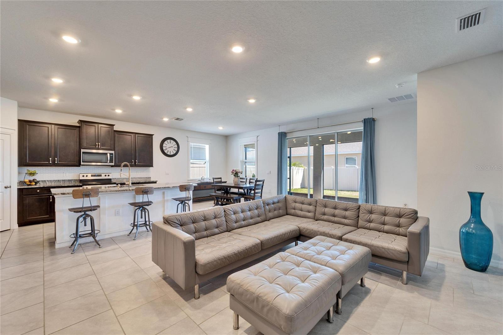 33298 MAJOR OAK DR, WESLEY CHAPEL, FL, 33545