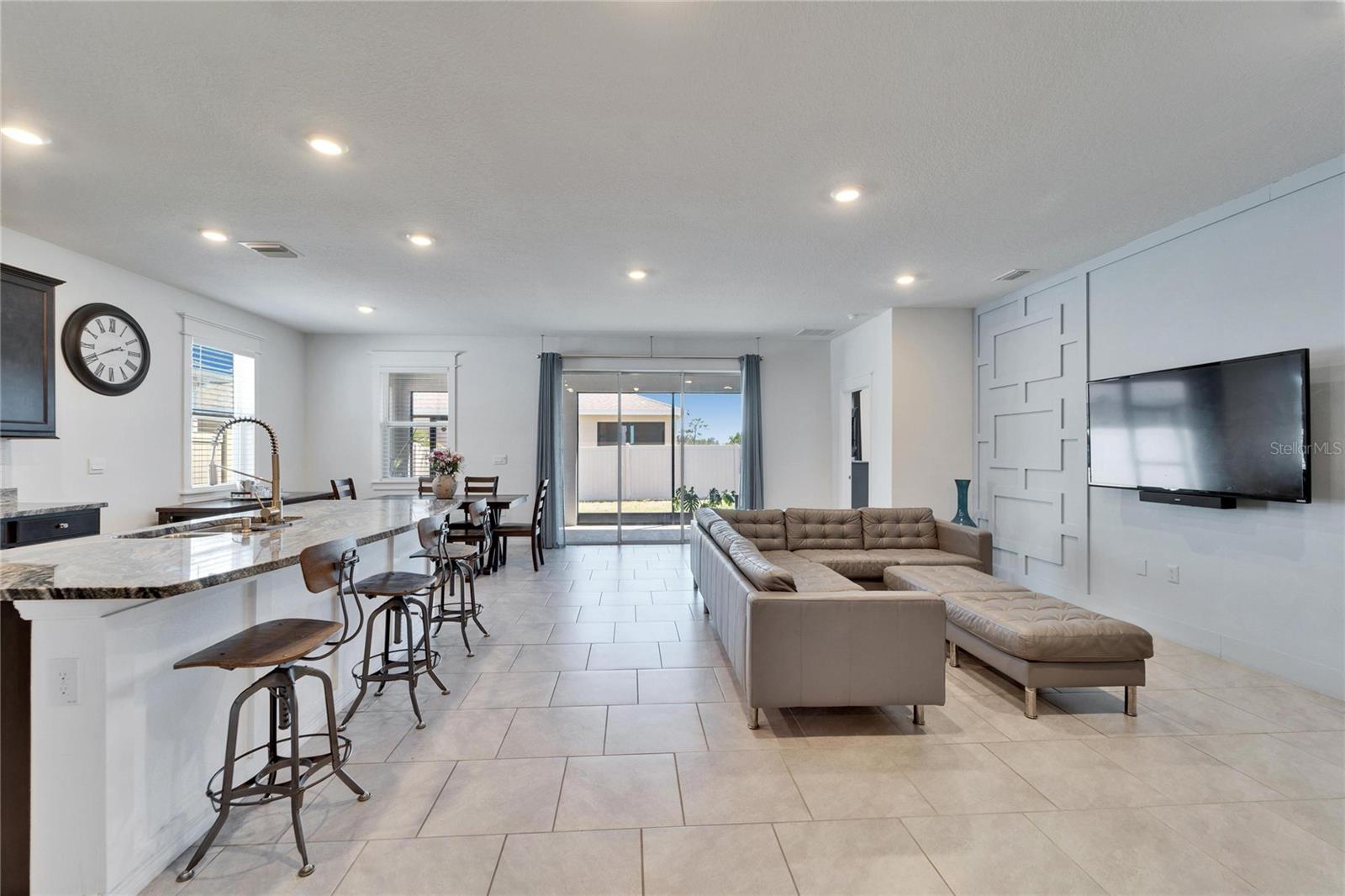 33298 MAJOR OAK DR, WESLEY CHAPEL, FL, 33545