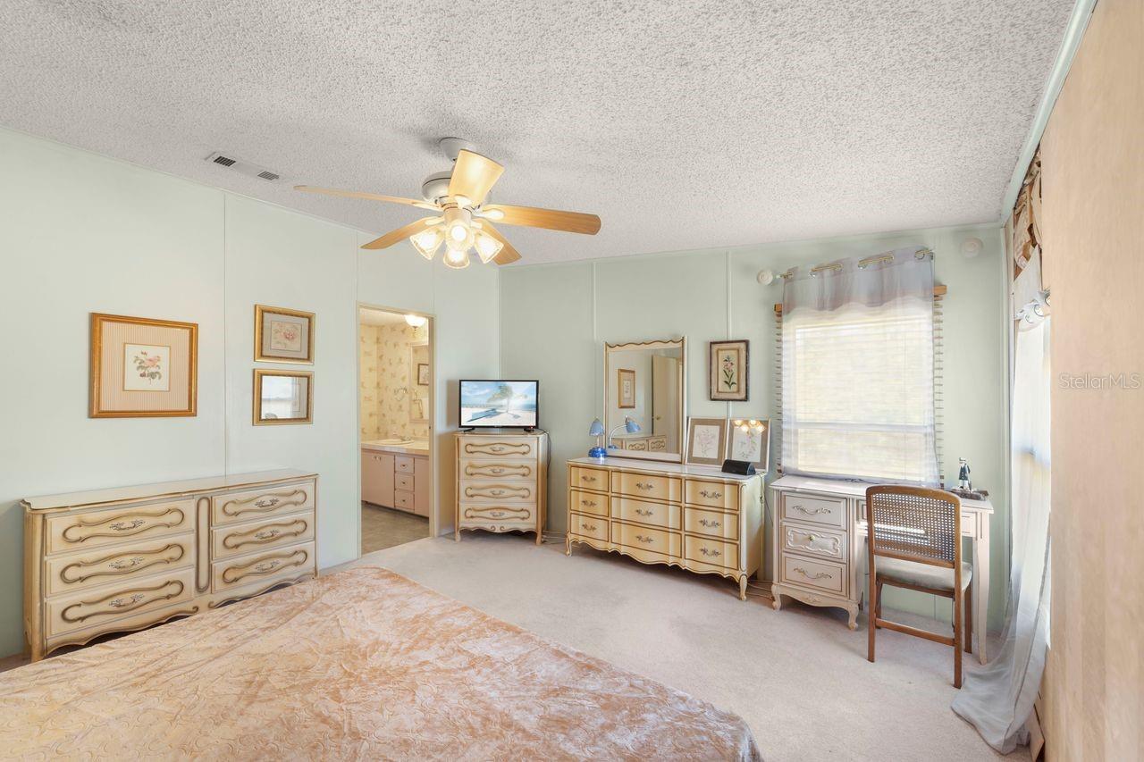 1352 IBIS DR, ENGLEWOOD, FL, 34224