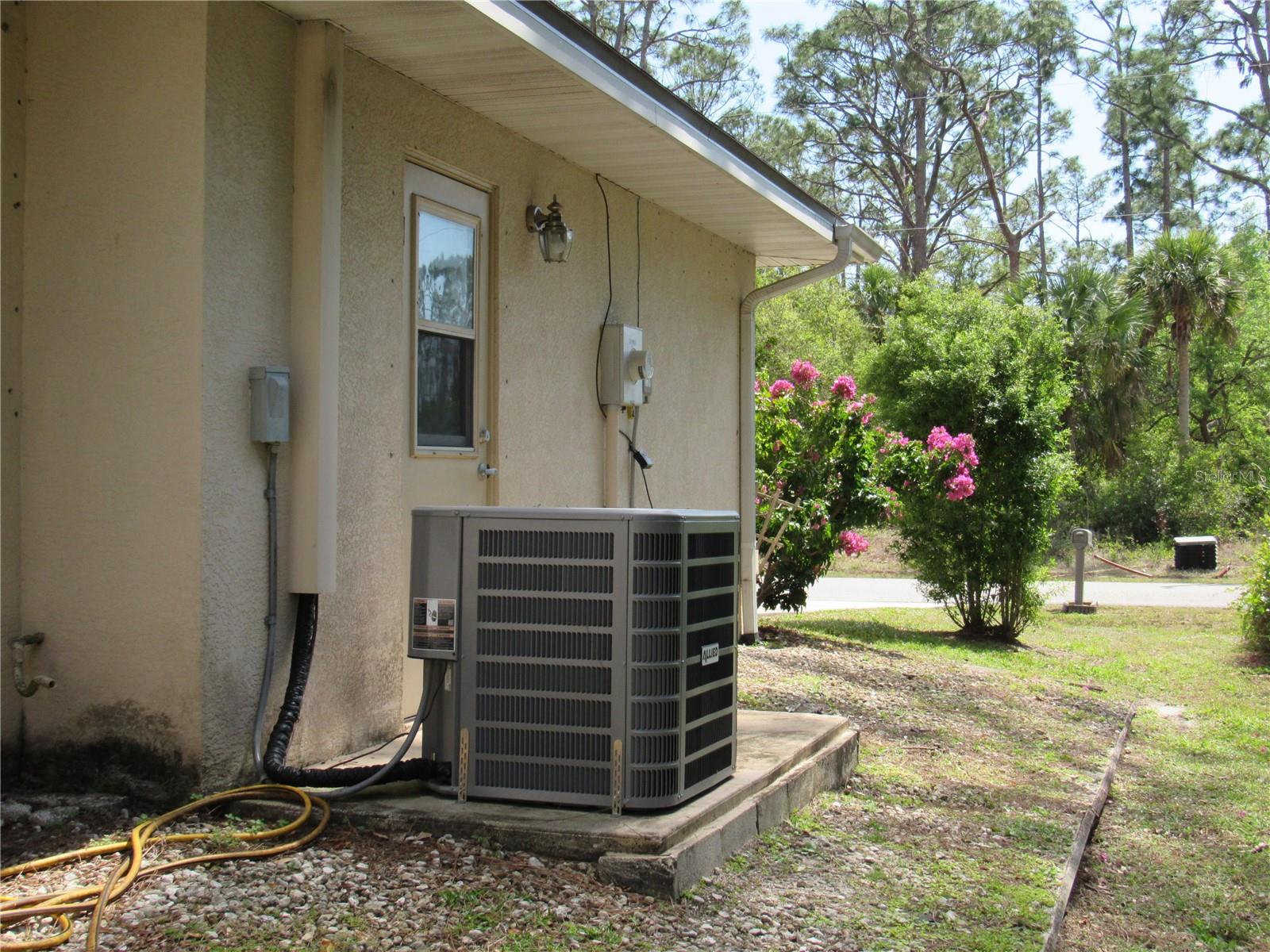 18174 DICKENS AVE, PORT CHARLOTTE, FL, 33954