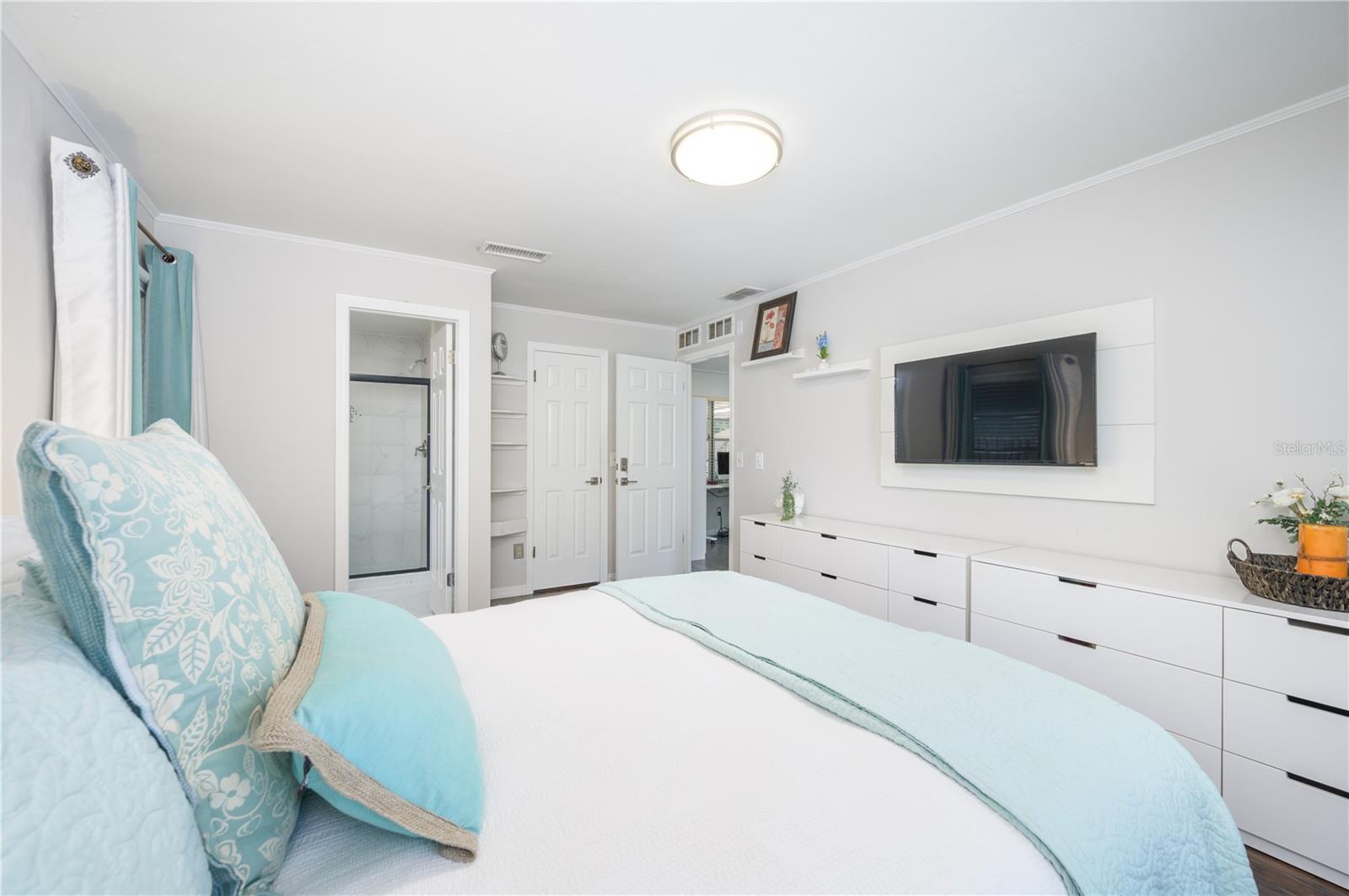 352 RIDGEWOOD ST, ALTAMONTE SPRINGS, FL, 32701